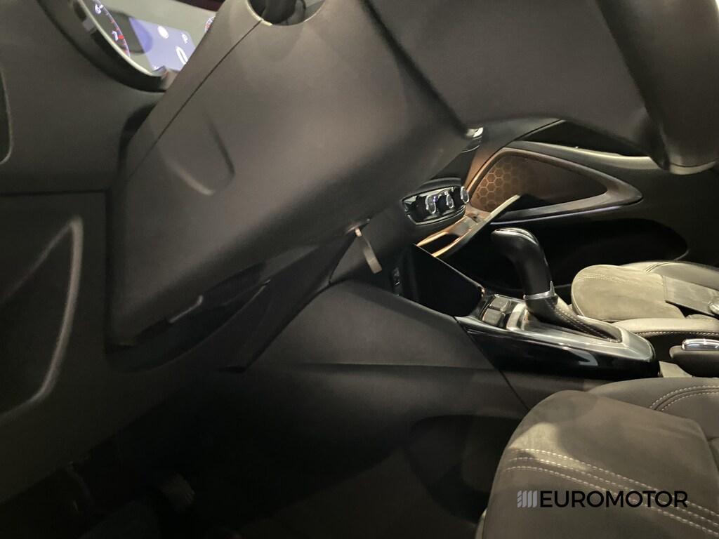 Opel Crossland 1.5 Ecotec Ultimate AT6