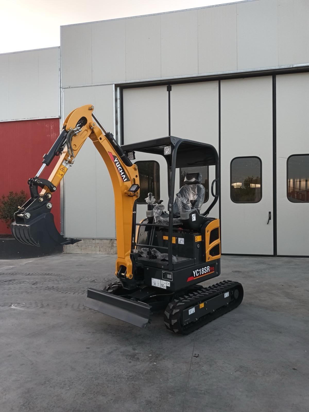 Miniescavatore Yuchai YC18 nuovo