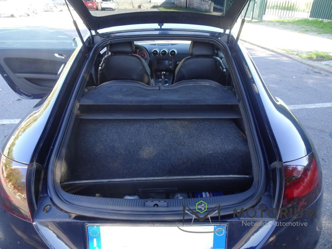 Audi TT Coupé 3.2T 250CV