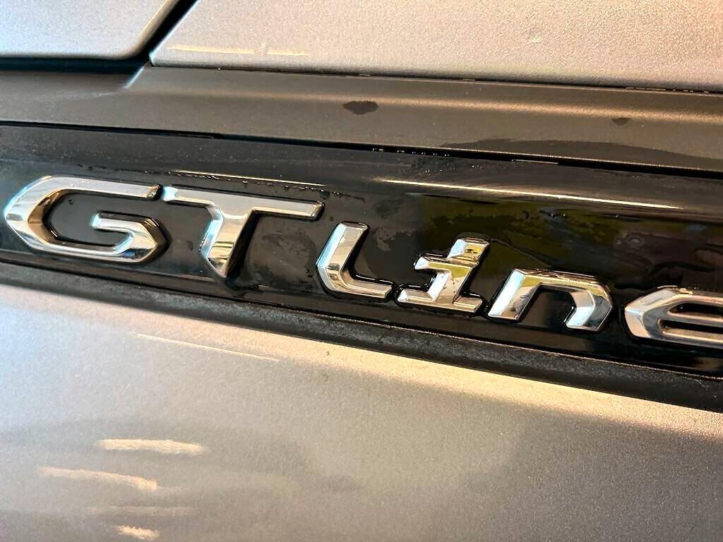 Peugeot 2008 GT LINE PureTech 130 EAT8 SPOTICAR