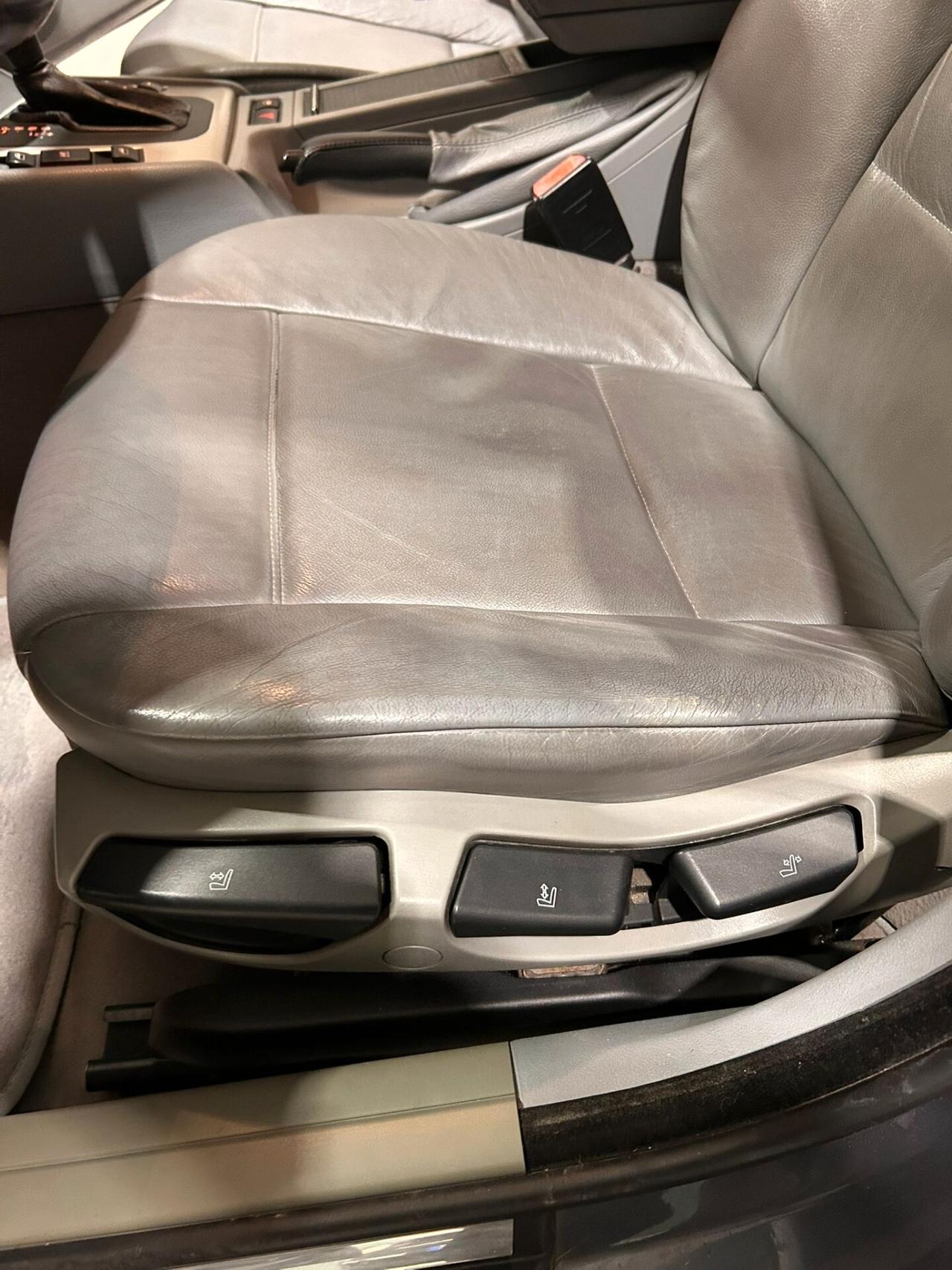 Bmw 330 330d turbodiesel cat 4 porte Attiva