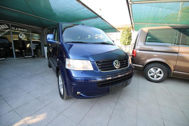 VOLKSWAGEN Multivan 2.5 TDI/174cv L'United Navi GT Tavolino Letto