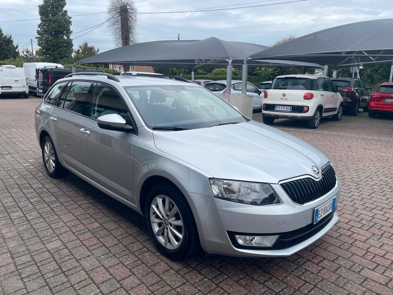 Skoda Octavia 1.6 TDI CR 105 CV Wagon Ambition