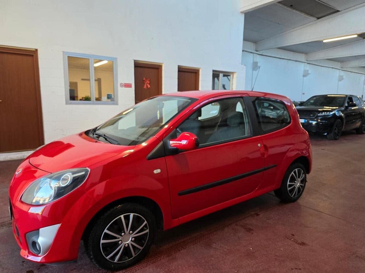 Renault Twingo 1.2 8V Dynamique 77. 000KM BENZINA NEOPAT