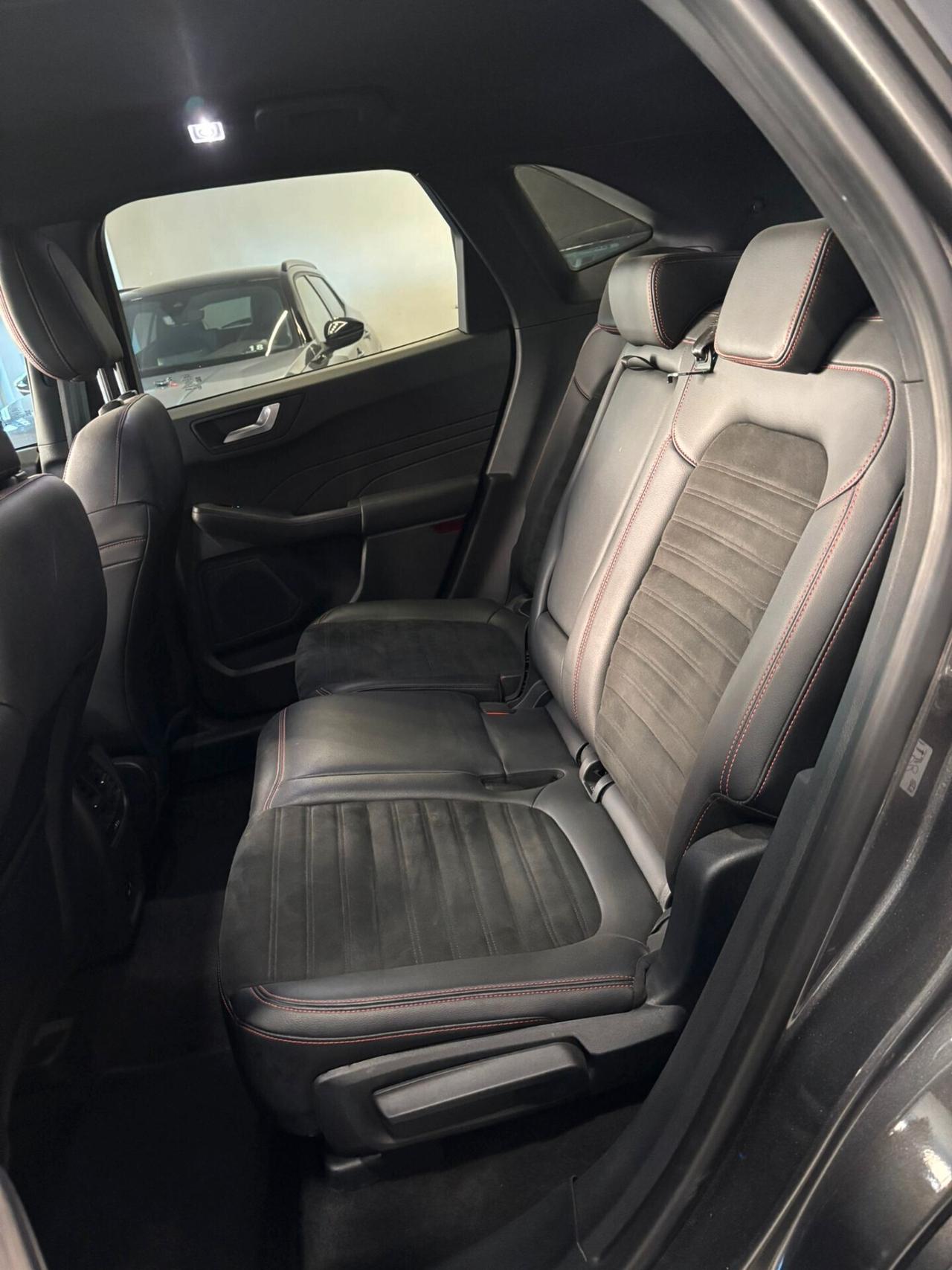 Ford Kuga 1.5 EcoBlue 120 CV aut. 2WD ST-Line
