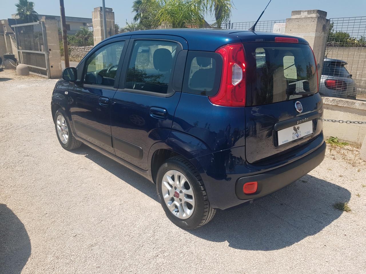 Fiat Panda 1.2 Lounge Clima aut Cerchi Sensori Park