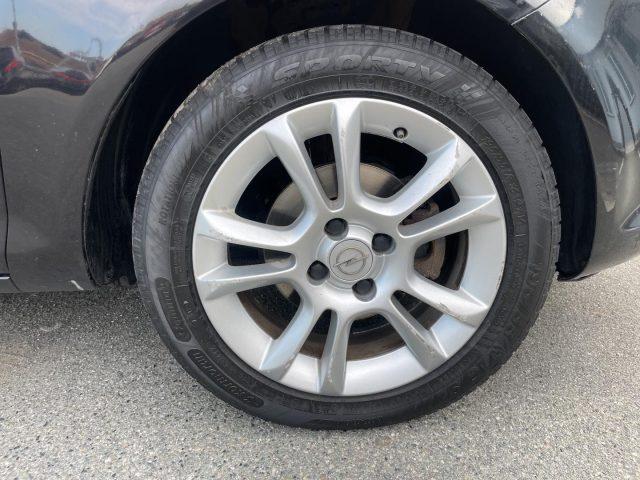 OPEL Corsa 1.2 BENZ 85 CV porte Sport ADATTA A NEOPATENTATI
