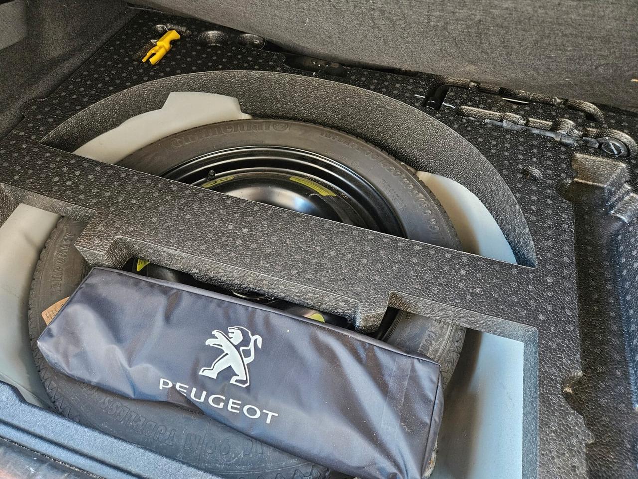 Peugeot 2008 1.6 bluehdi Allure 100cv