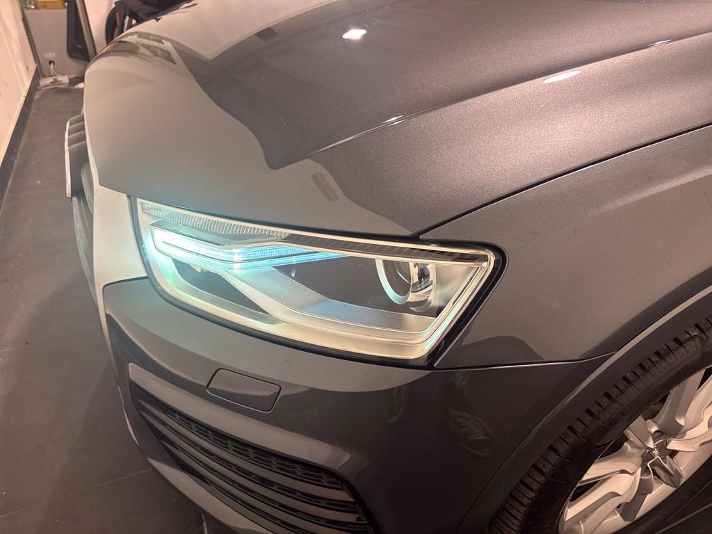 Audi Q3 2.0 TDI Business S tronic