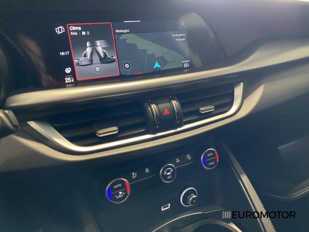 Alfa Romeo Stelvio 2.2 Turbo Sprint RWD AT8