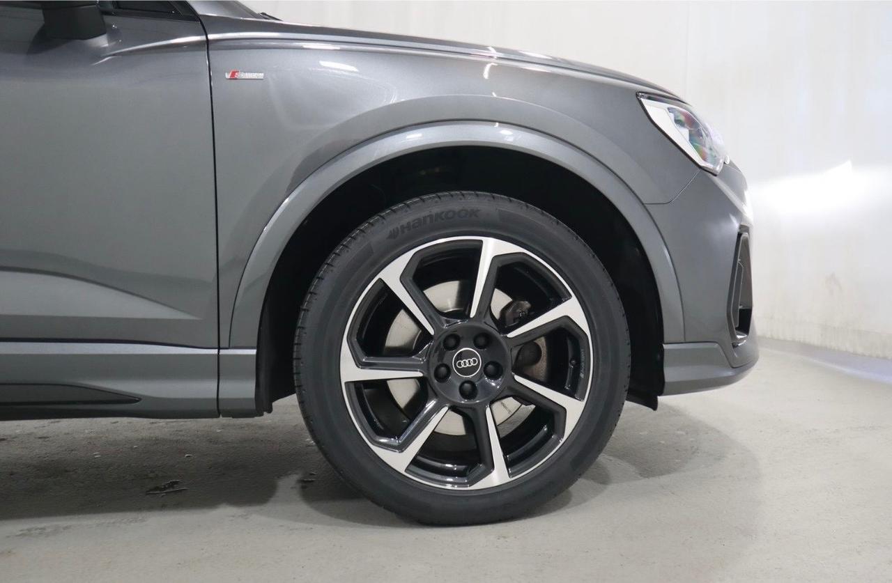 Audi Q3 45 TFSI Sportback S tronic S LINE esterno