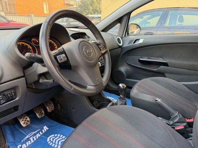 OPEL Corsa 1.2 3 porte b-color