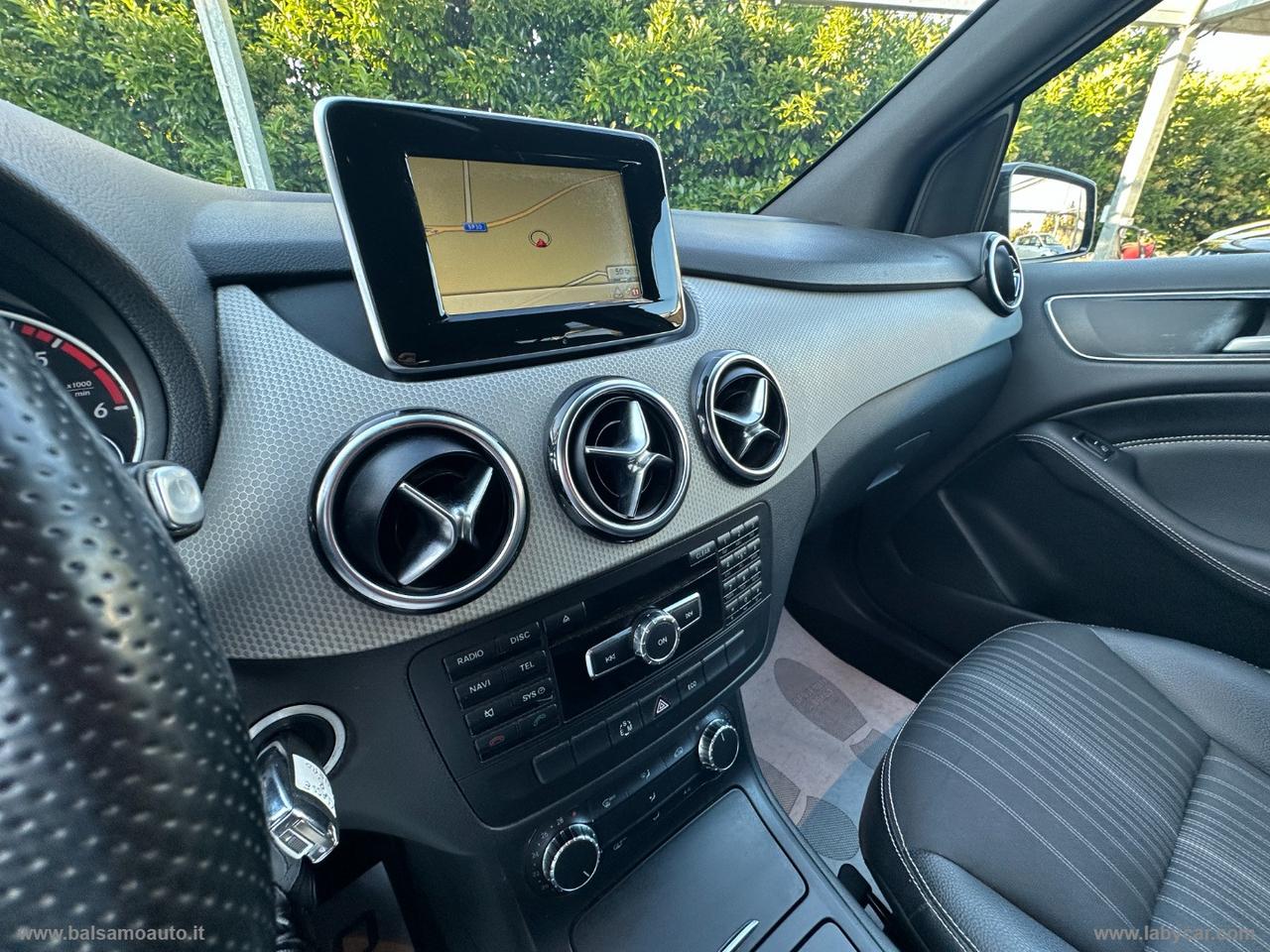 MERCEDES-BENZ B 180 CDI Premium