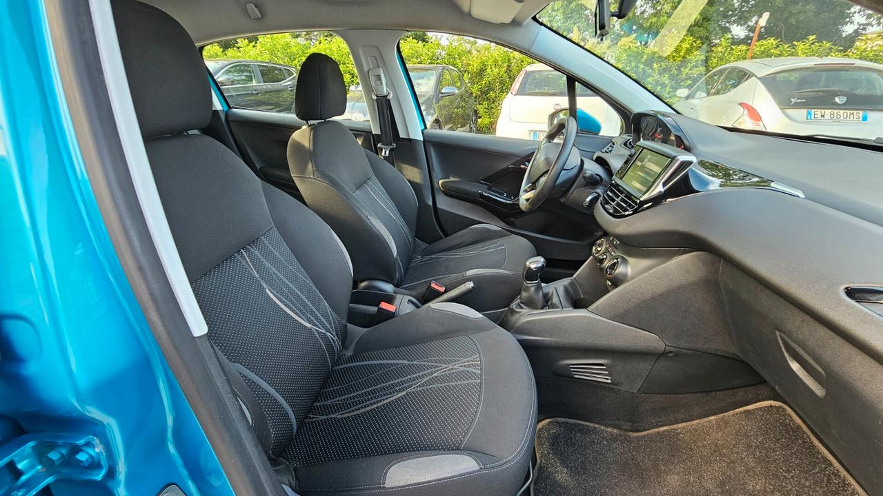 Peugeot 208 1.2 VTi 82 CV 5 porte Allure