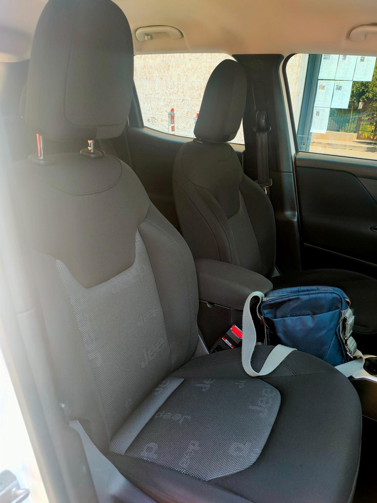 Jeep Renegade 1.6 Mjt 120 CV Longitude