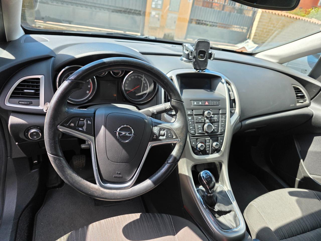 Opel Astra 1.4 16V GPL-TECH 5 porte Enjoy