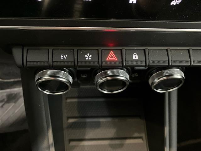 RENAULT Captur 1.6 E-Tech phev Intens 160cv auto my21