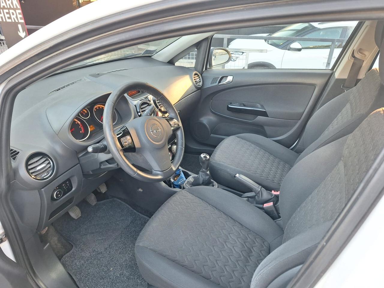 Opel Corsa 1.2 85CV 5 porte GPL-TECH Ecotec X NEOPATENTATI