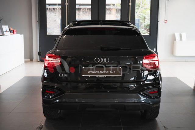 AUDI Q2 30 TDI Identity Black