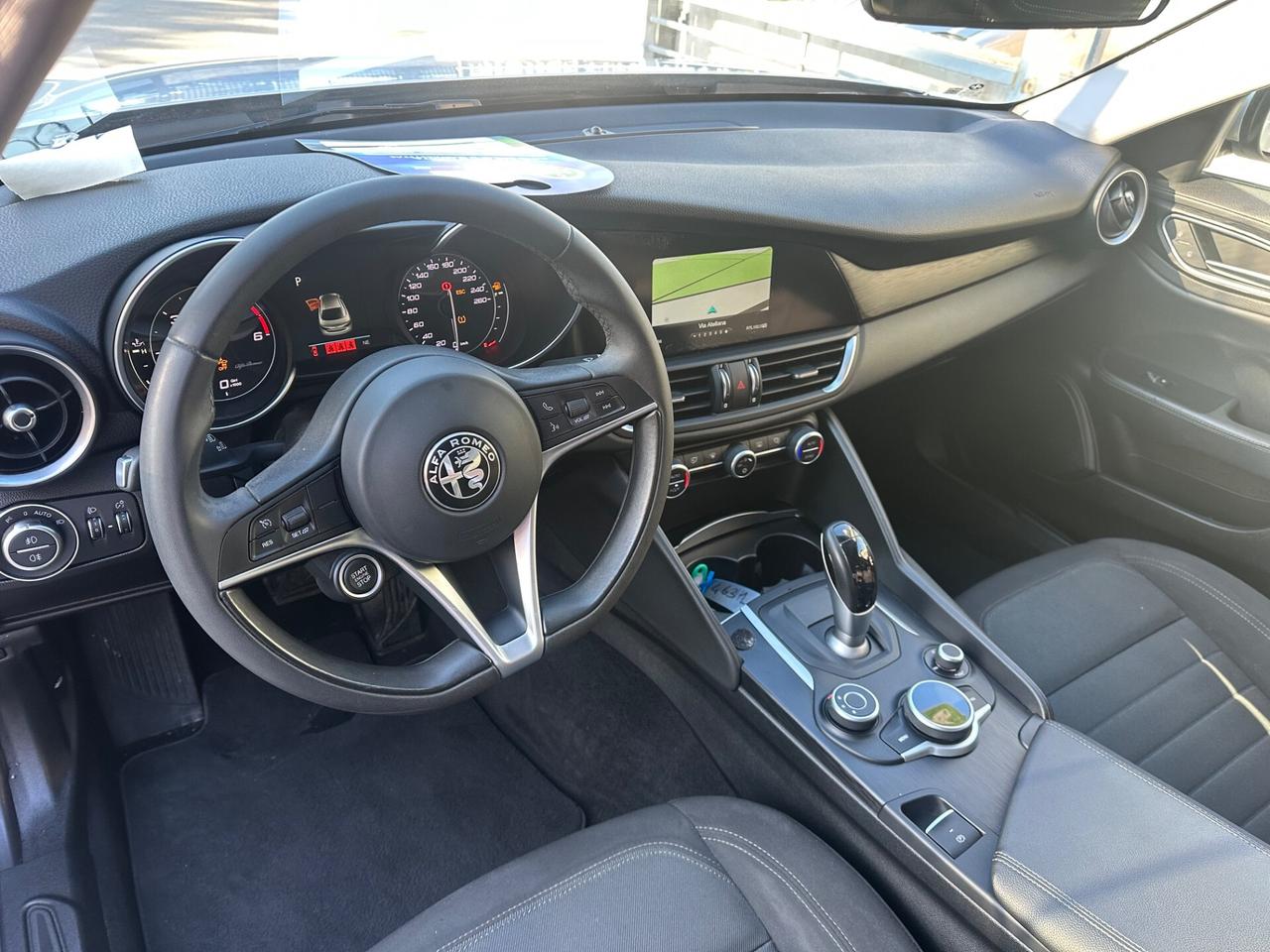 Alfa Romeo Giulia 2.2 Turbodiesel 150 CV Business Launch Edition