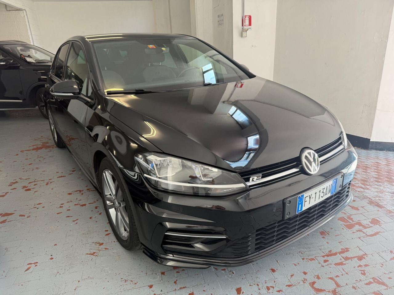 Volkswagen Golf 2.0 TDI DSG 5p R-LINE BlueMotion Technology
