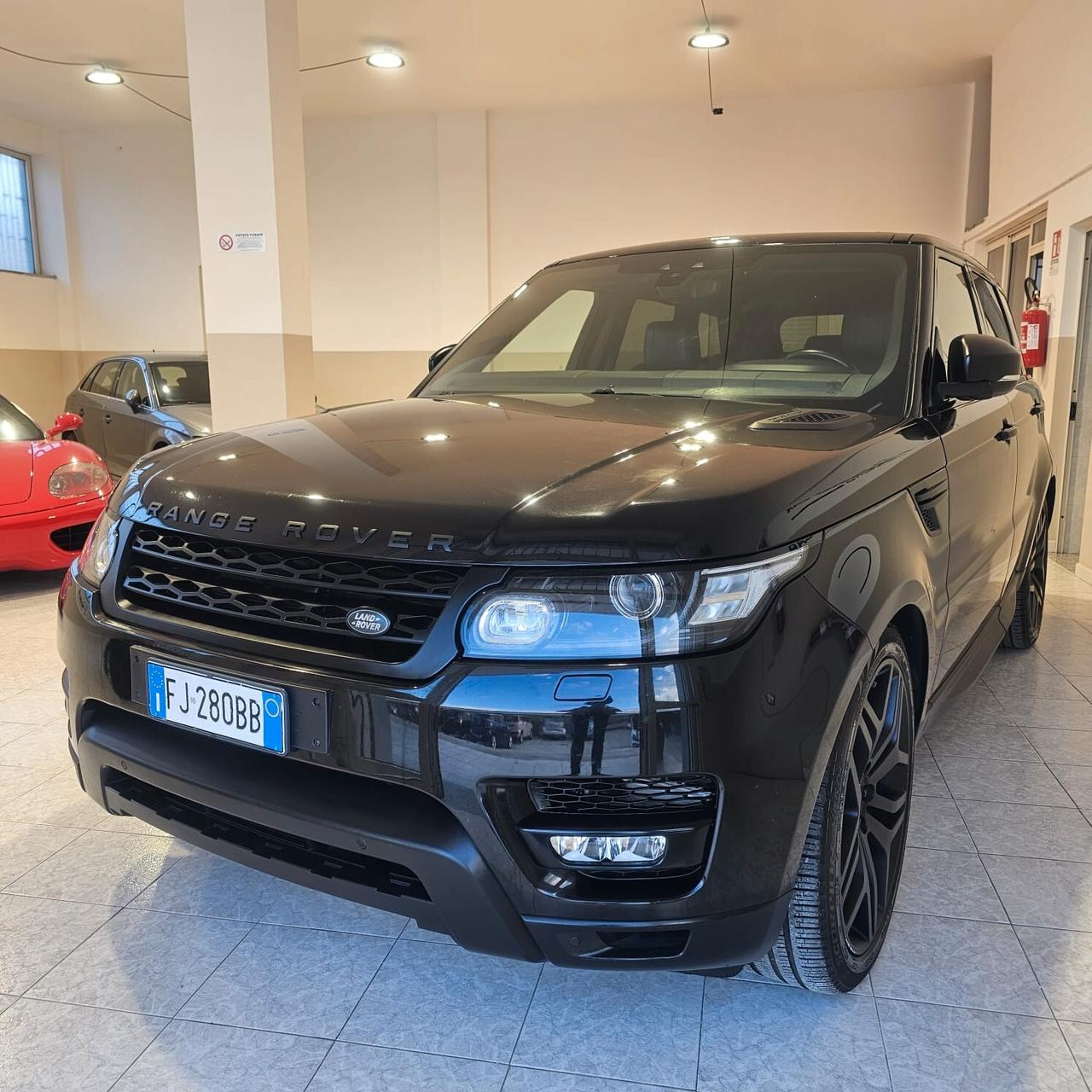 Range Rover Sport 3.0 TDV6 Black Edition Tetto apribile