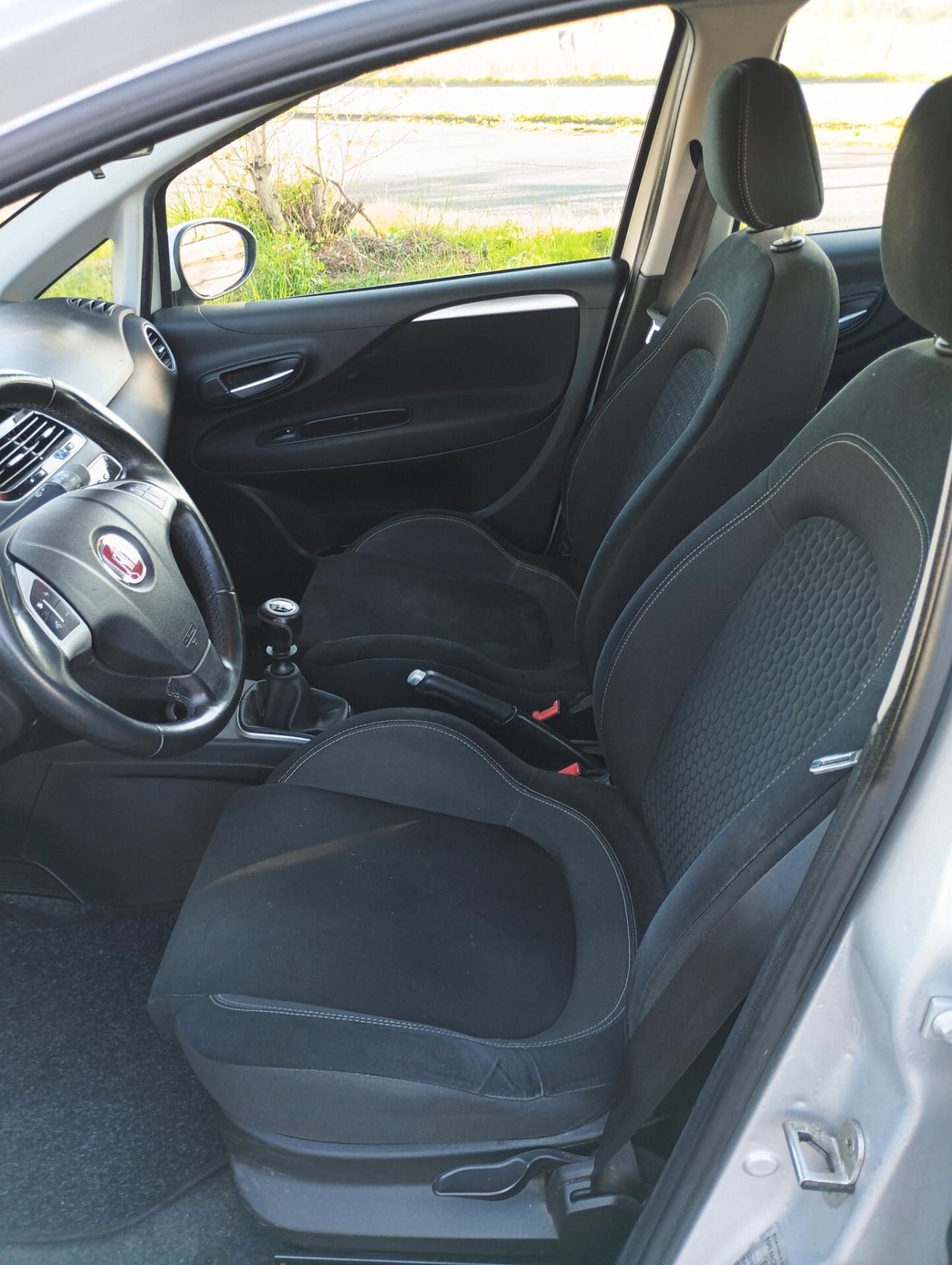 Fiat Punto 1.2 8V 5 porte Lounge UNIPRO'
