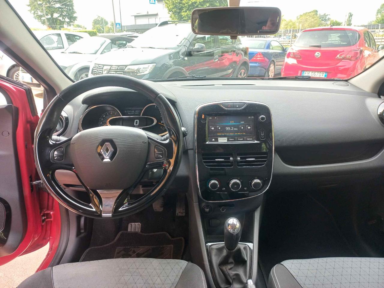 Renault Clio 1.2 16V 5 porte Dynamique