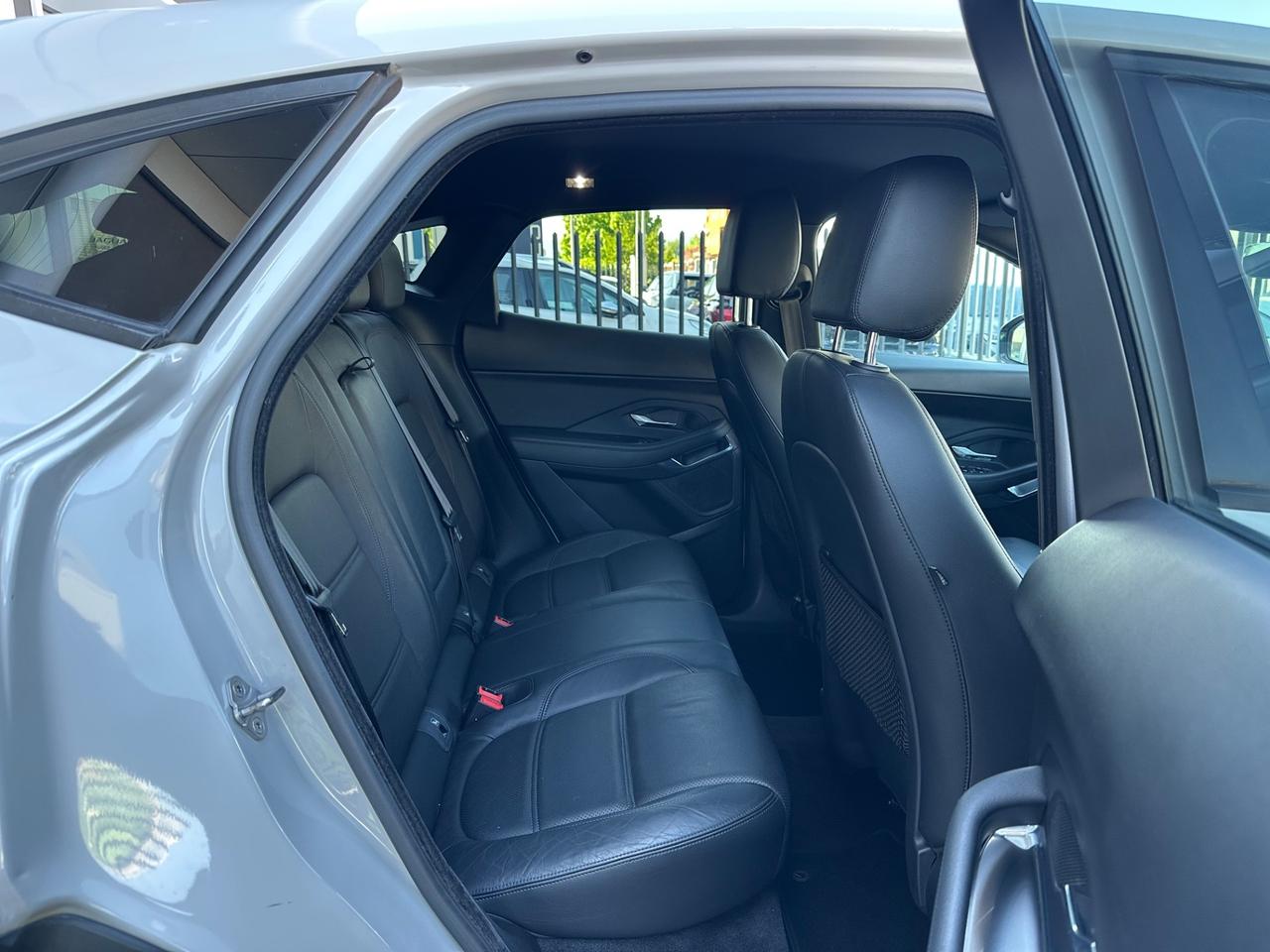 Jaguar E-Pace 2.0D 180 CV AWD aut. S