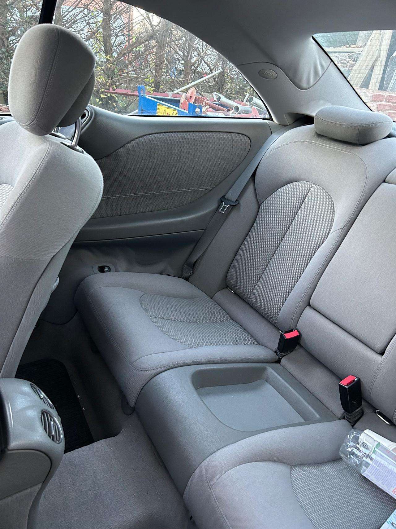 Mercedes-benz CLK 220 CDI cat Avantgarde catena rotta