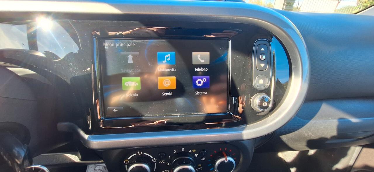 Renault Twingo TCe 90 CV GPL La Parisienne