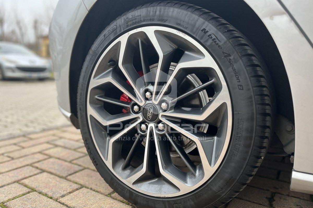 FORD Focus 1.0 EcoBoost Hybrid 125 CV 5p. ST-Line X