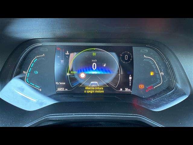 Renault Clio 1.6 E-Tech hybrid Intens 140cv auto