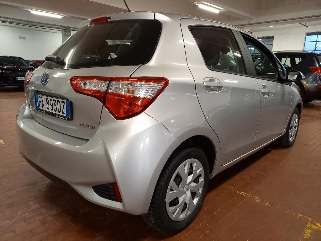 Toyota Yaris 1.5 Hybrid 5 porte Cool