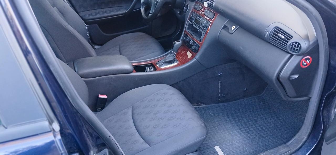 Mercedes-benz C 220 200 CDI cat Classic