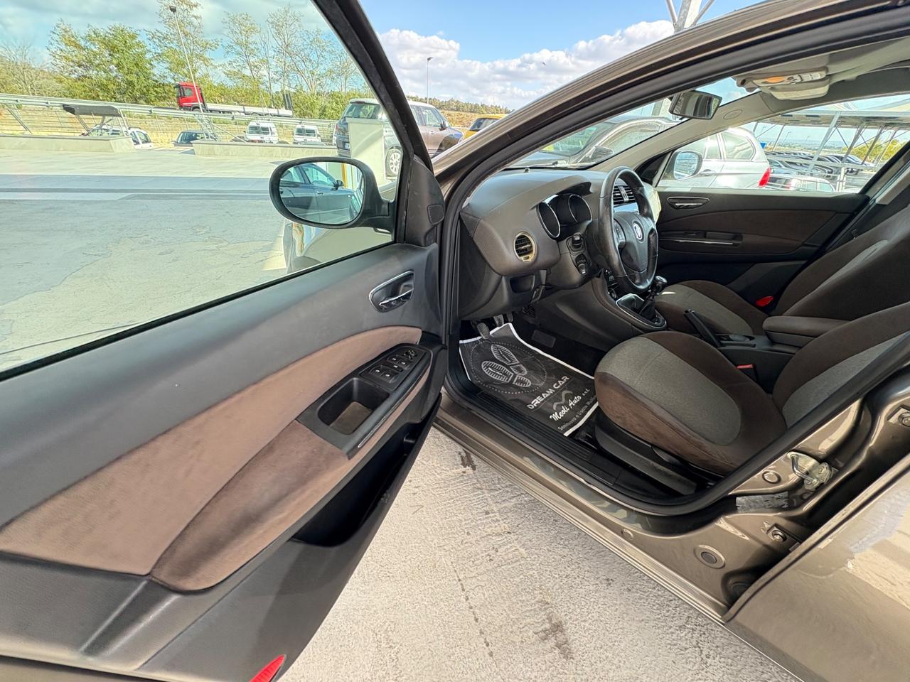 Fiat Bravo 1.6 MJT 105 CV Emotion 150000km!