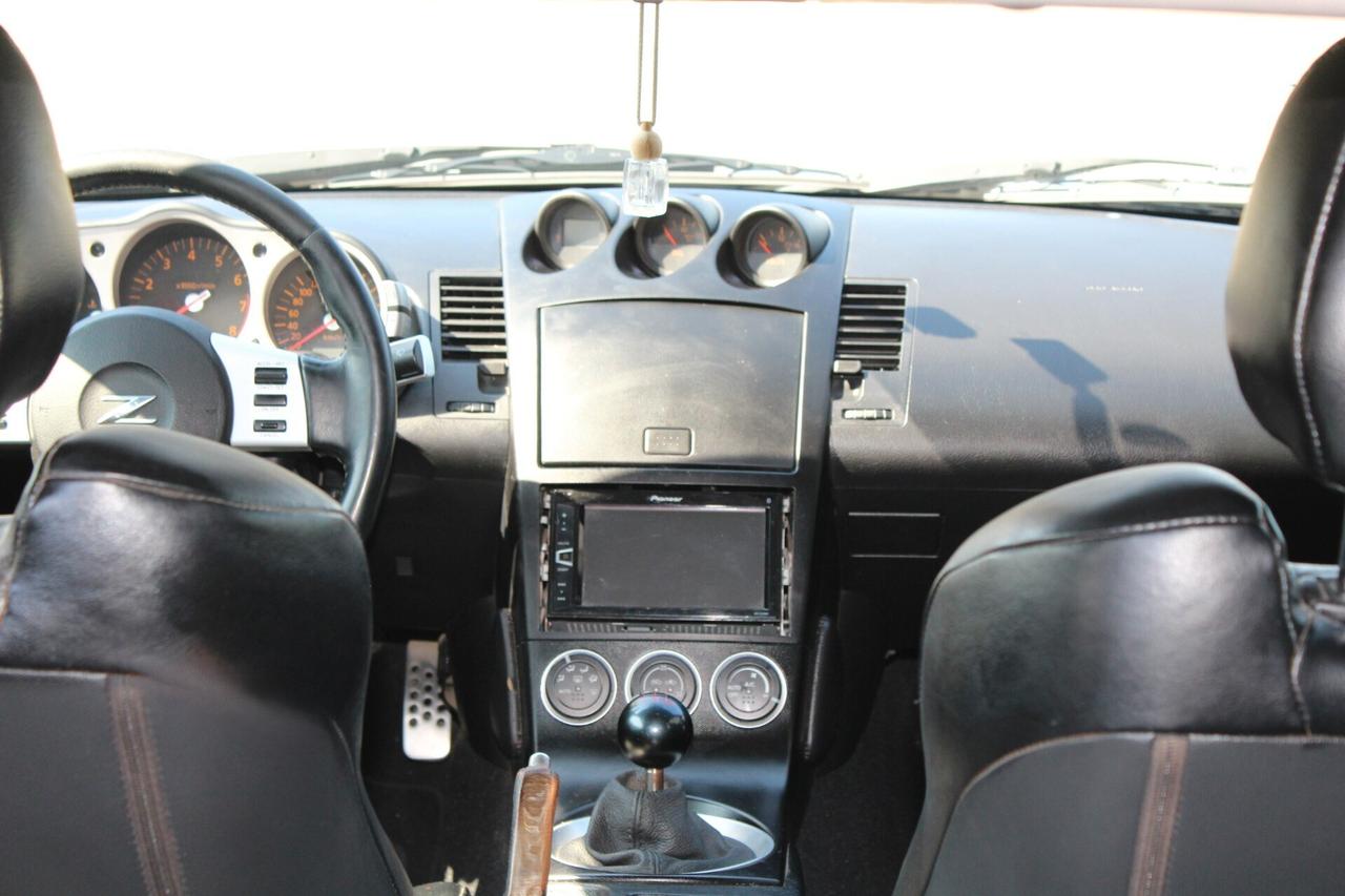 Nissan Z 350Z Coupé 3.5 V6 Lev