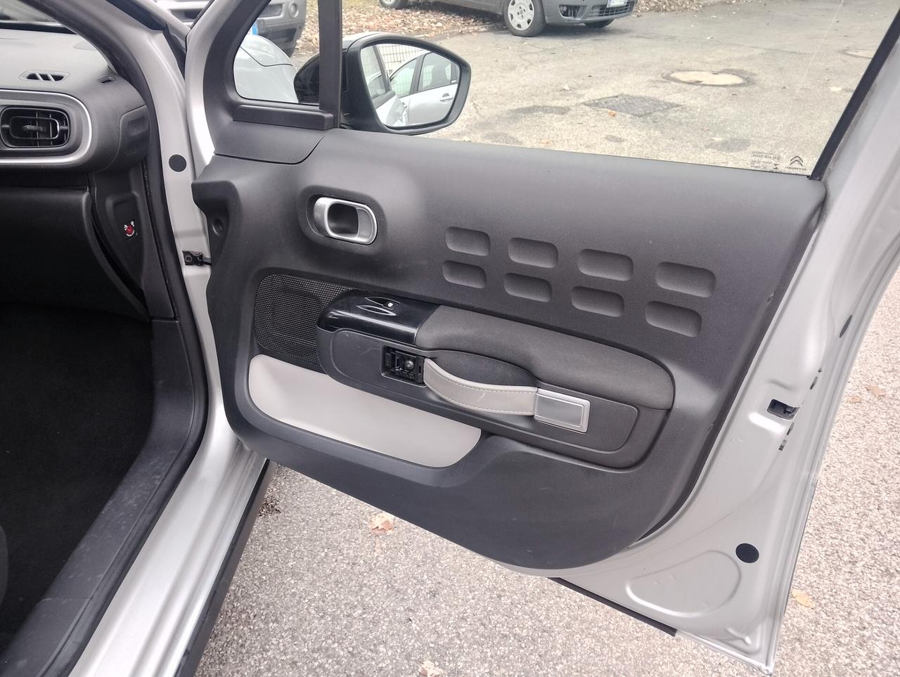 Citroen C3 PureTech 140.000 km unico proprietario