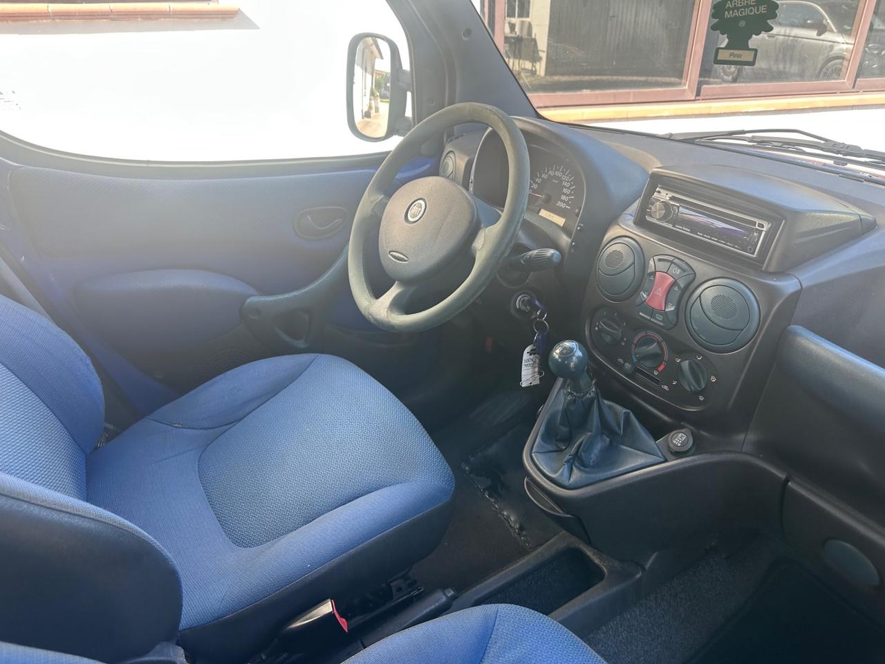 Fiat Doblo 1.2i cat ELX 5 POSTI GPL. IDONEA PER NEOPATENTATI UNICO PROPRIETARIO PERMUTABILE