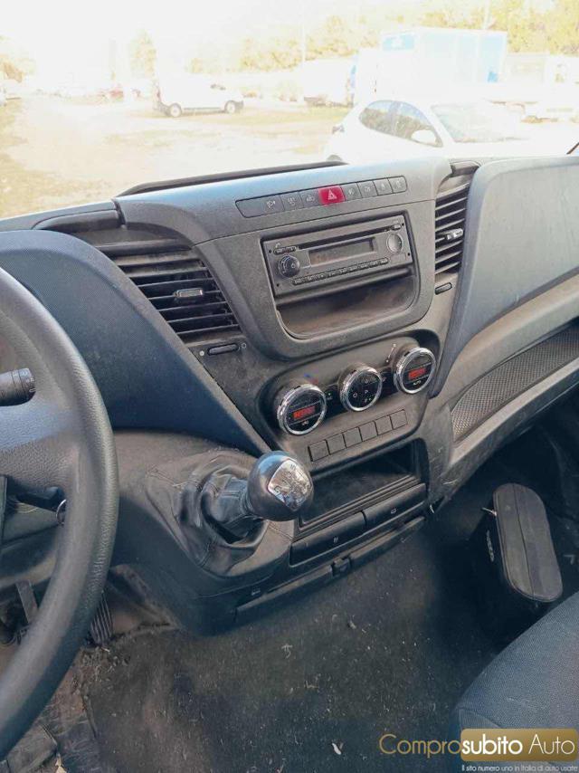 IVECO Daily 33S12 SPONDA / NON MARCIANTE