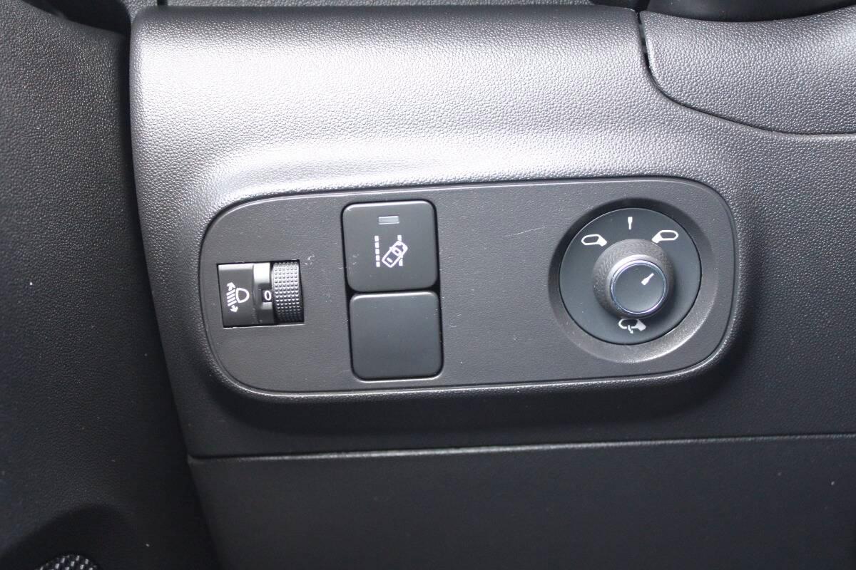Citroen C3 1.2 puretech Shine s&s 110cv eat6