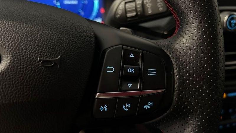 Ford Kuga 2.0 EcoBlue 120CV 2WD ST-Line Auto