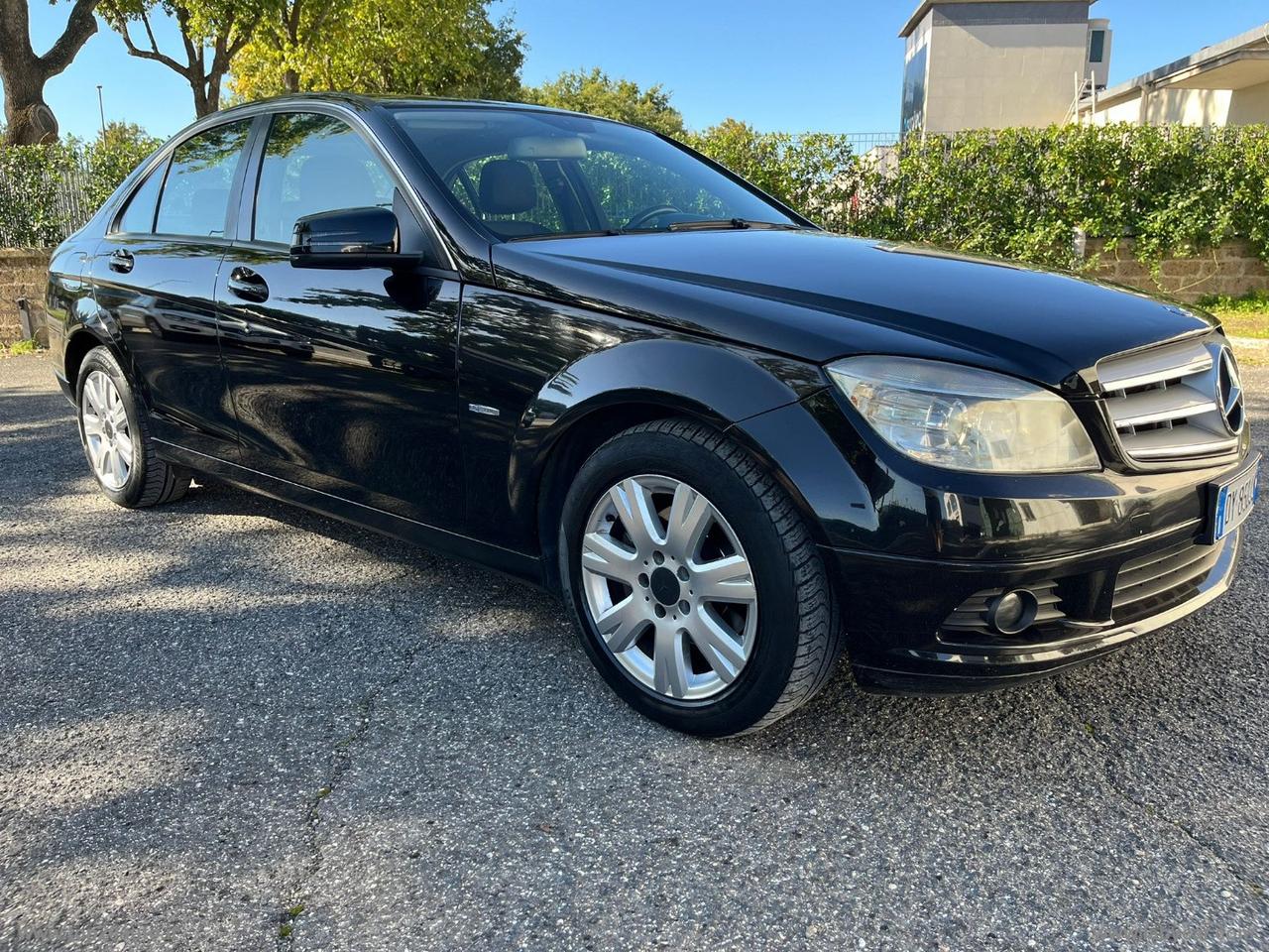 MERCEDES-BENZ C 220 CDI BlueEFFICIENCY Classic