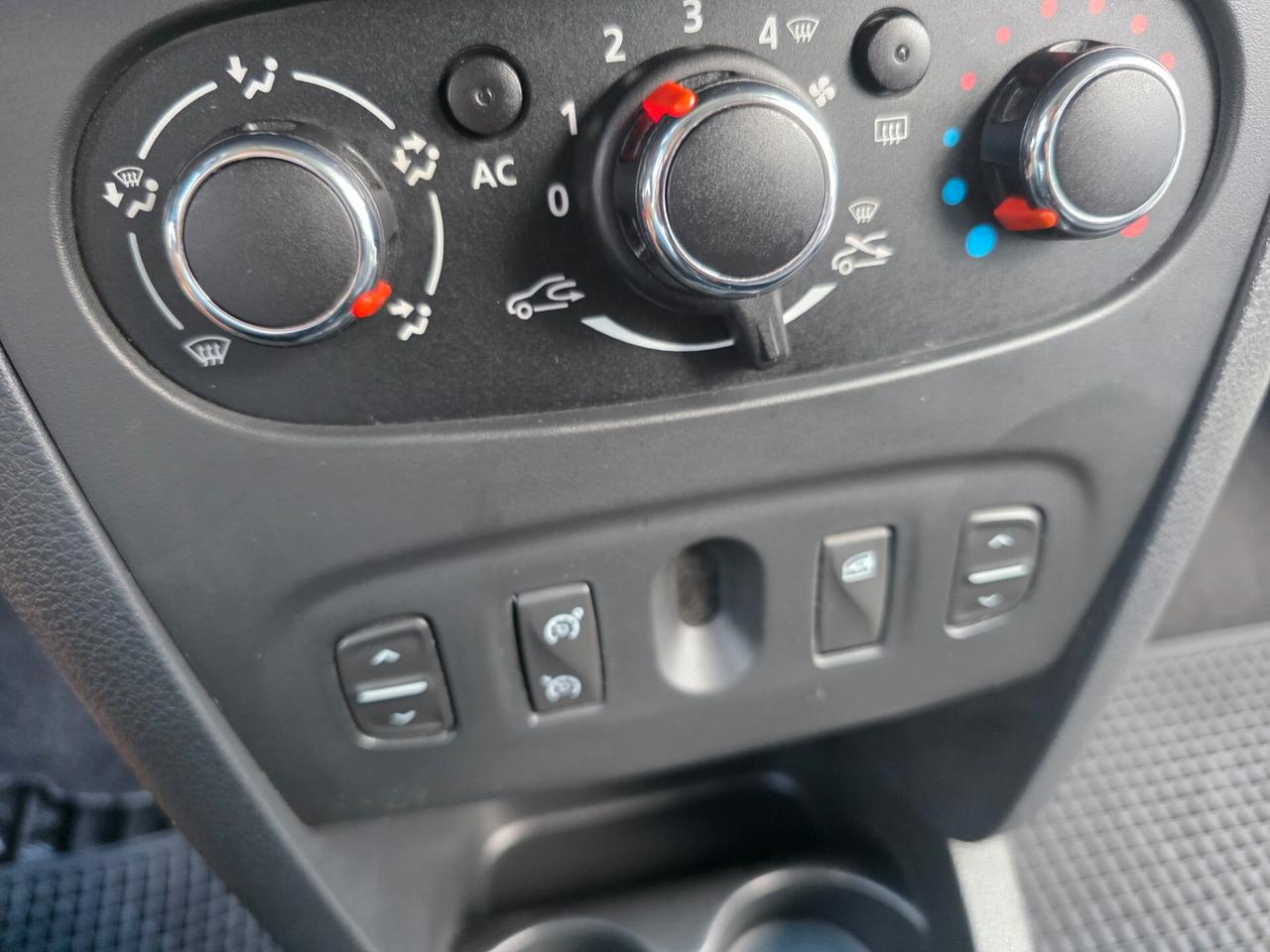 Dacia Sandero 1.5 dCi 8V 90CV garantita 12 mesi