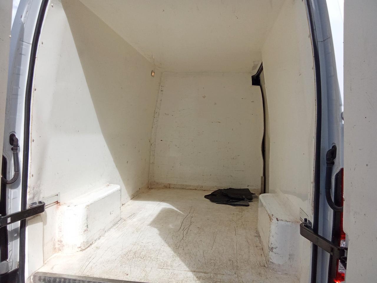 Nissan NV400 35 2.3 dCi 130CV COIMBENTATO Furgone