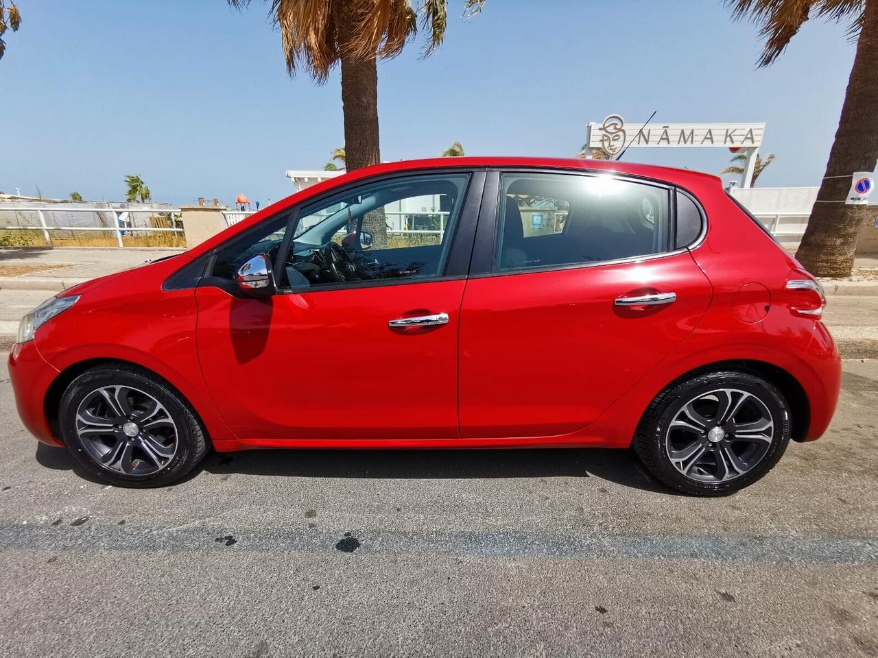 Peugeot 208 1.2 VTi 82 CV 5 porte Allure 2014