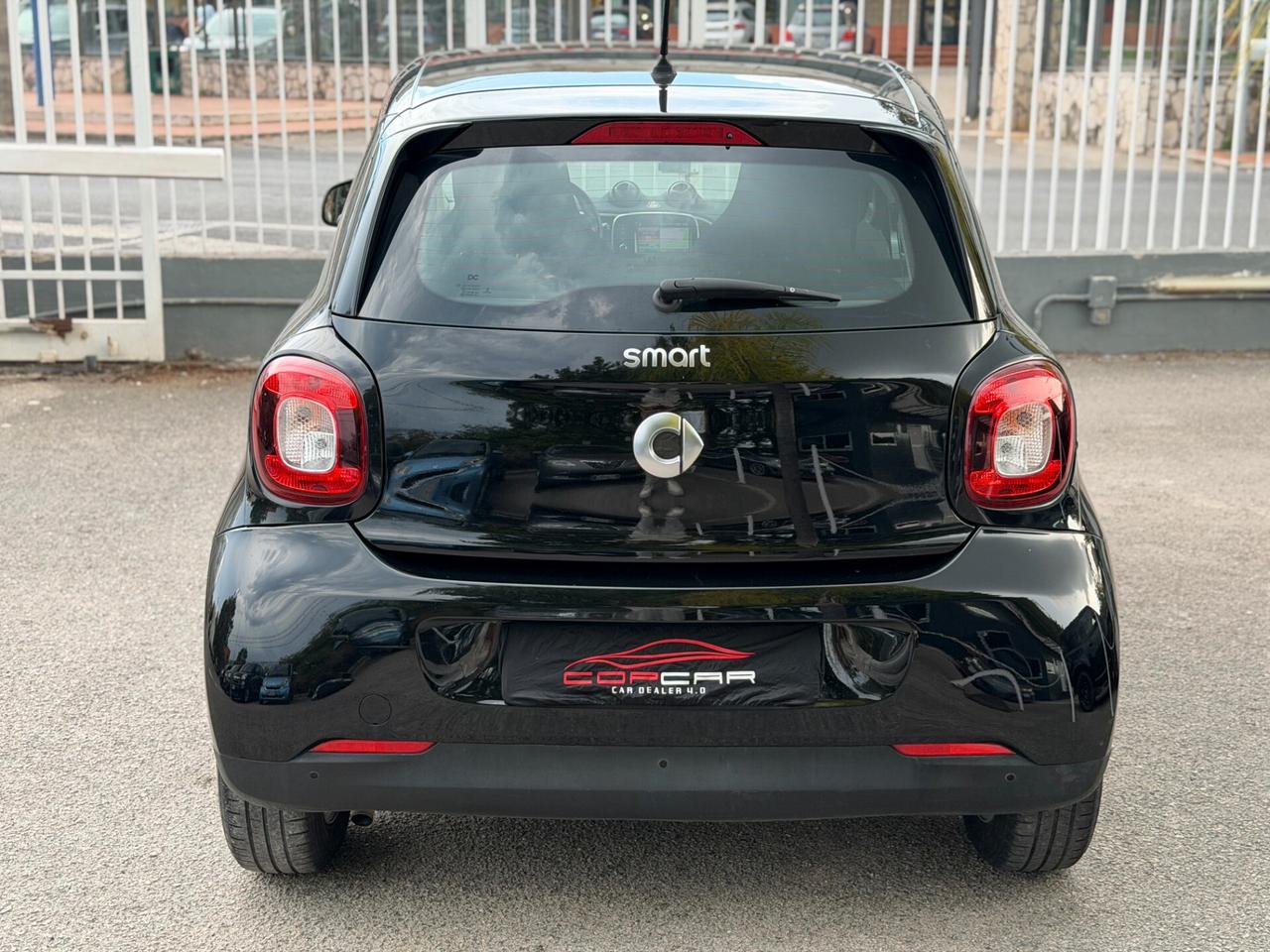 Smart ForFour 70 1.0 GPL Passion NAVI