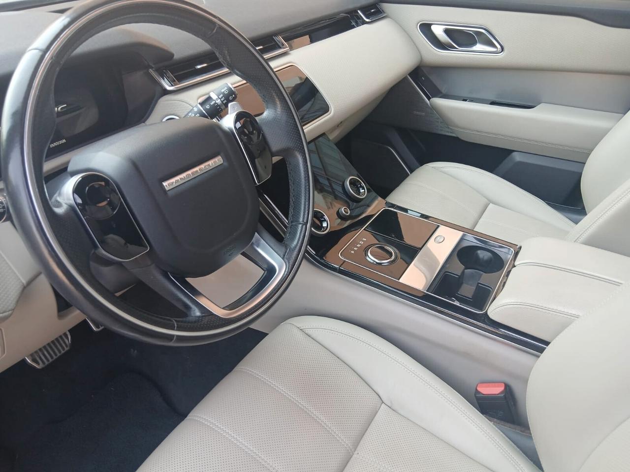 Land Rover Range Velar 2.0 TD4 180 CV R-Dynamic HSE