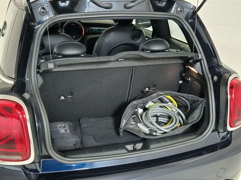 MINI Mini Full Electric Mini F56 Full Electric Mini 3p Cooper SE XL auto