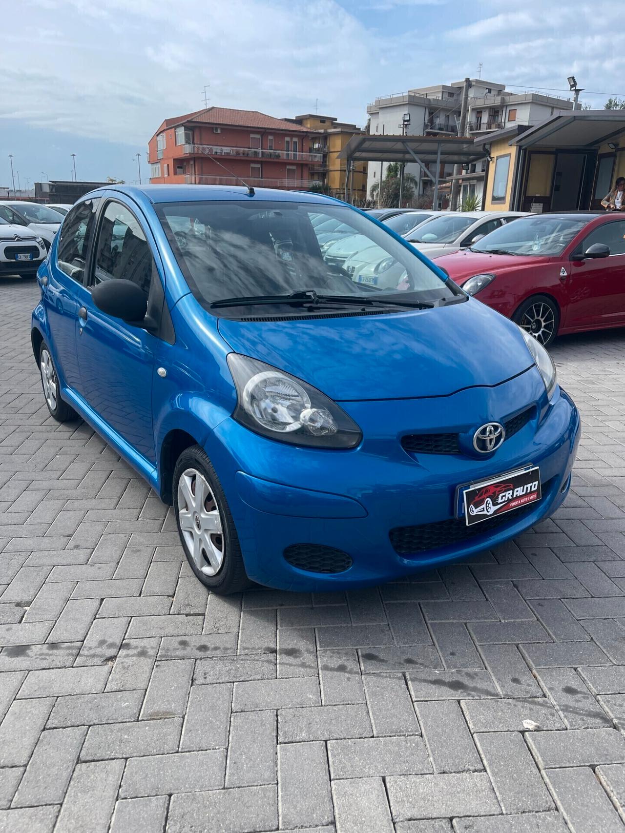Toyota Aygo 1.0 12V VVT-i 5 porte